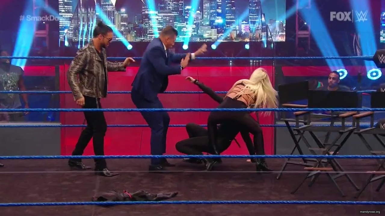 WWE_Friday_Night_SmackDown_2020_06_19_720p_HDTV_x264-NWCHD_mp40383.jpg