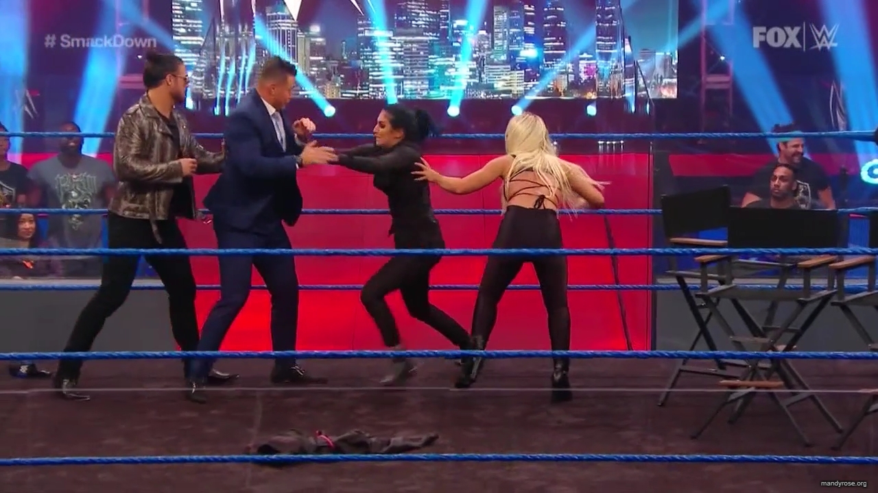 WWE_Friday_Night_SmackDown_2020_06_19_720p_HDTV_x264-NWCHD_mp40384.jpg