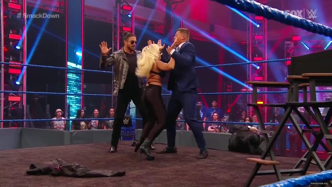 WWE_Friday_Night_SmackDown_2020_06_19_720p_HDTV_x264-NWCHD_mp40388.jpg