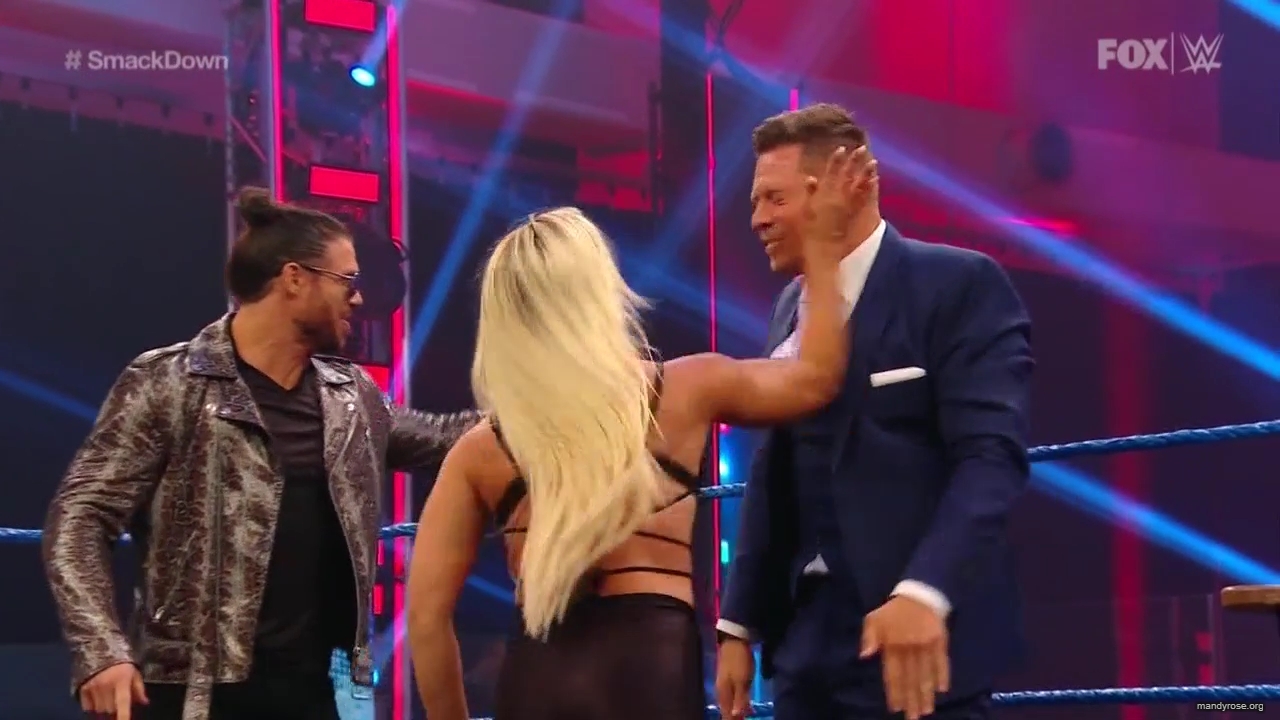 WWE_Friday_Night_SmackDown_2020_06_19_720p_HDTV_x264-NWCHD_mp40397.jpg