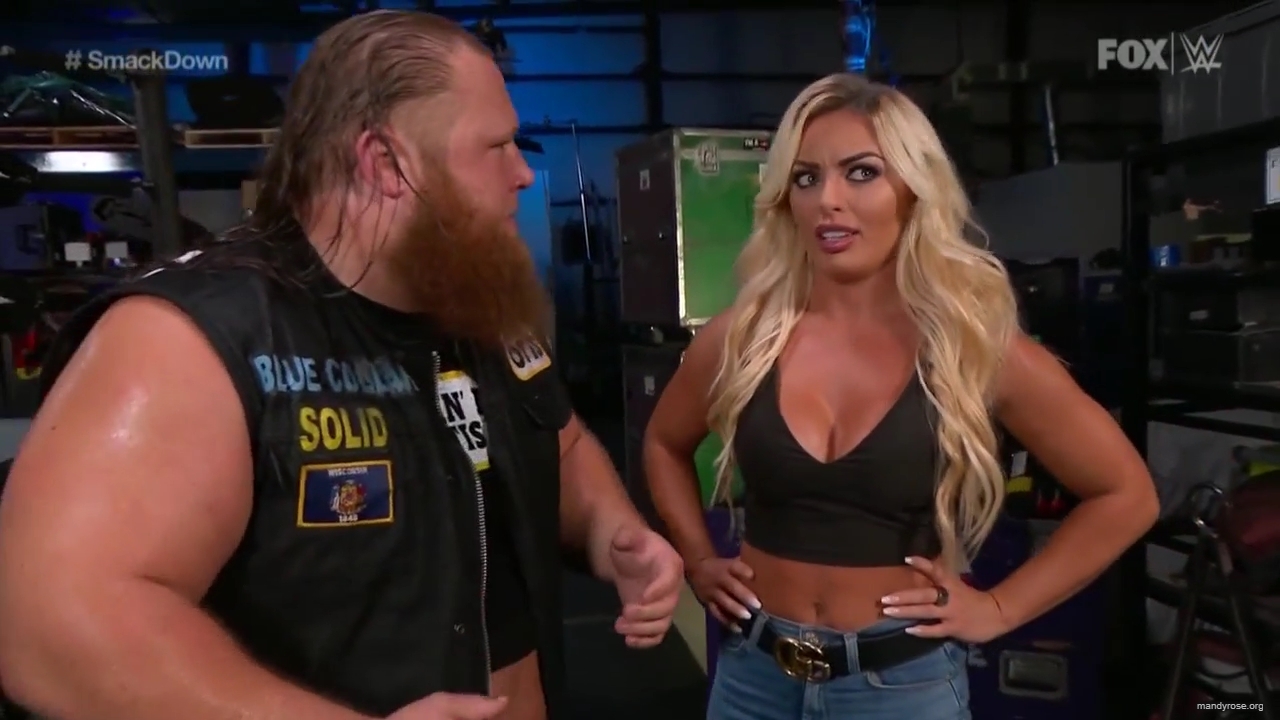 WWE_Friday_Night_SmackDown_2020_07_31_720p_HDTV_x264-NWCHD_mp40066.jpg