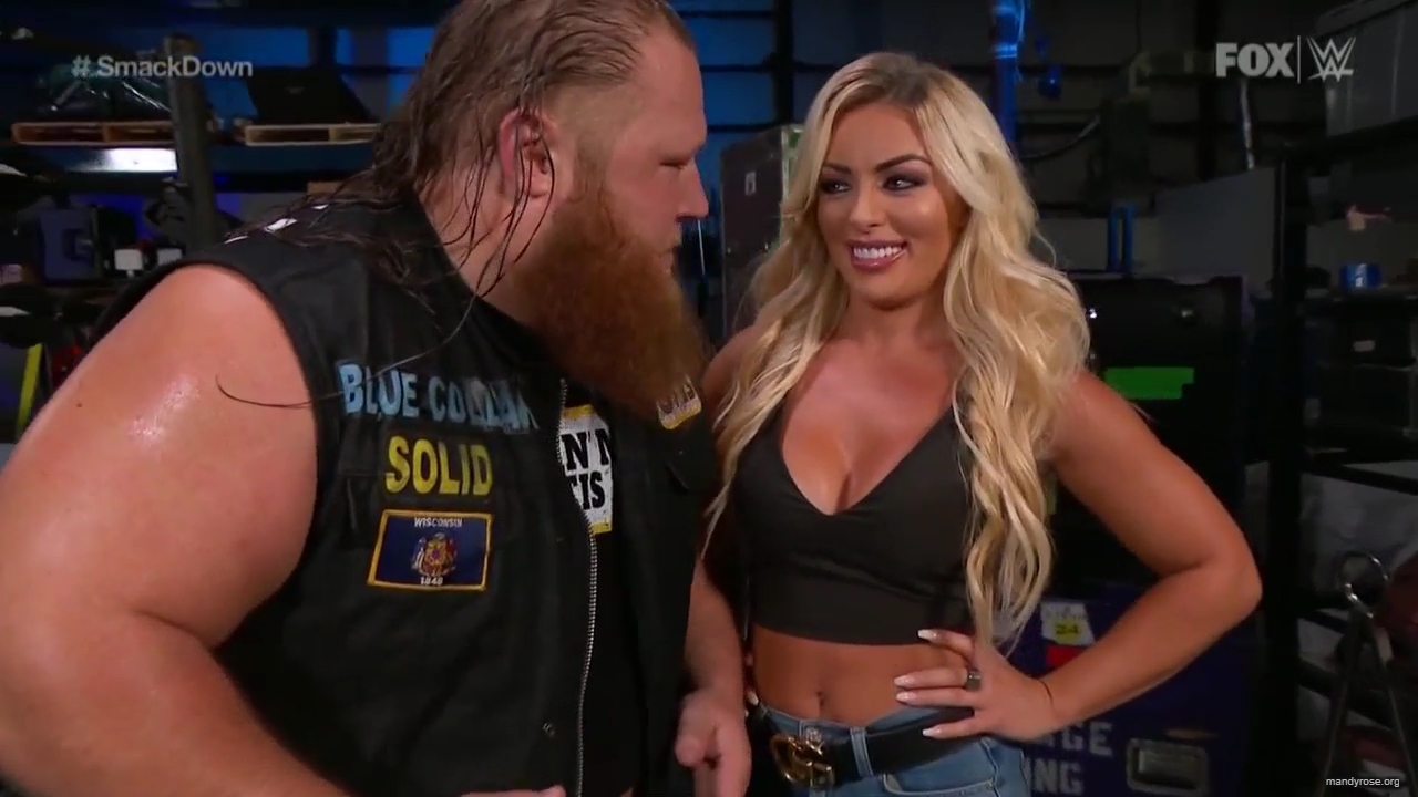 WWE_Friday_Night_SmackDown_2020_07_31_720p_HDTV_x264-NWCHD_mp40070.jpg