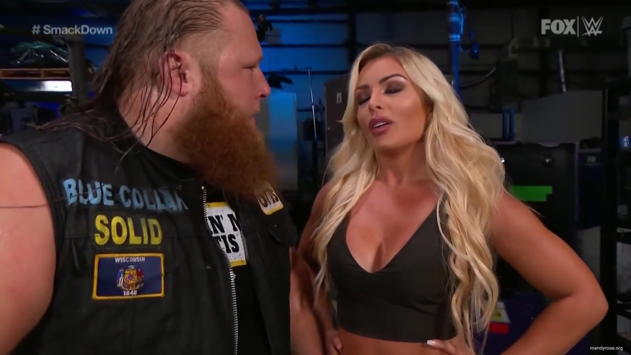 WWE_Friday_Night_SmackDown_2020_07_31_720p_HDTV_x264-NWCHD_mp40074.jpg