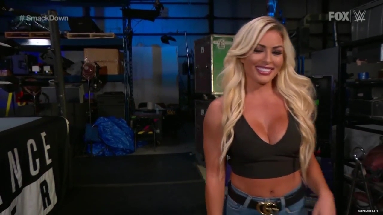 WWE_Friday_Night_SmackDown_2020_07_31_720p_HDTV_x264-NWCHD_mp40101.jpg