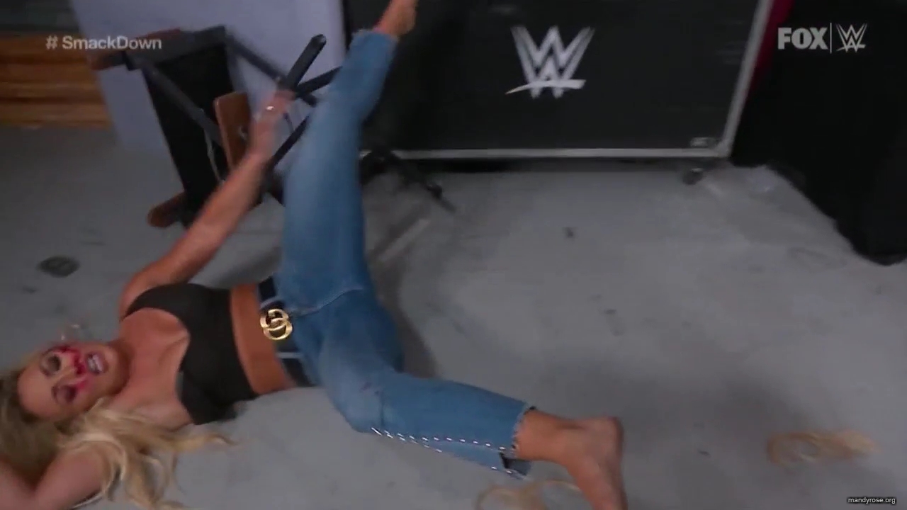 WWE_Friday_Night_SmackDown_2020_07_31_720p_HDTV_x264-NWCHD_mp40206.jpg