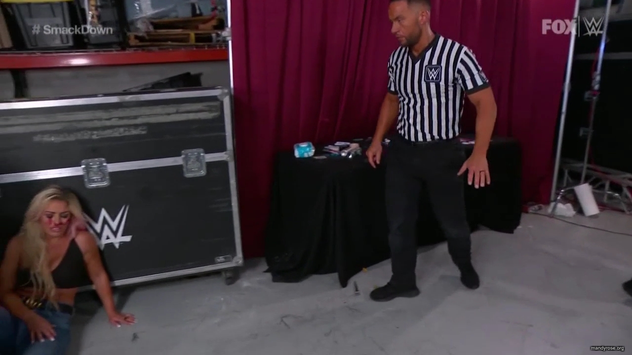WWE_Friday_Night_SmackDown_2020_07_31_720p_HDTV_x264-NWCHD_mp40265.jpg