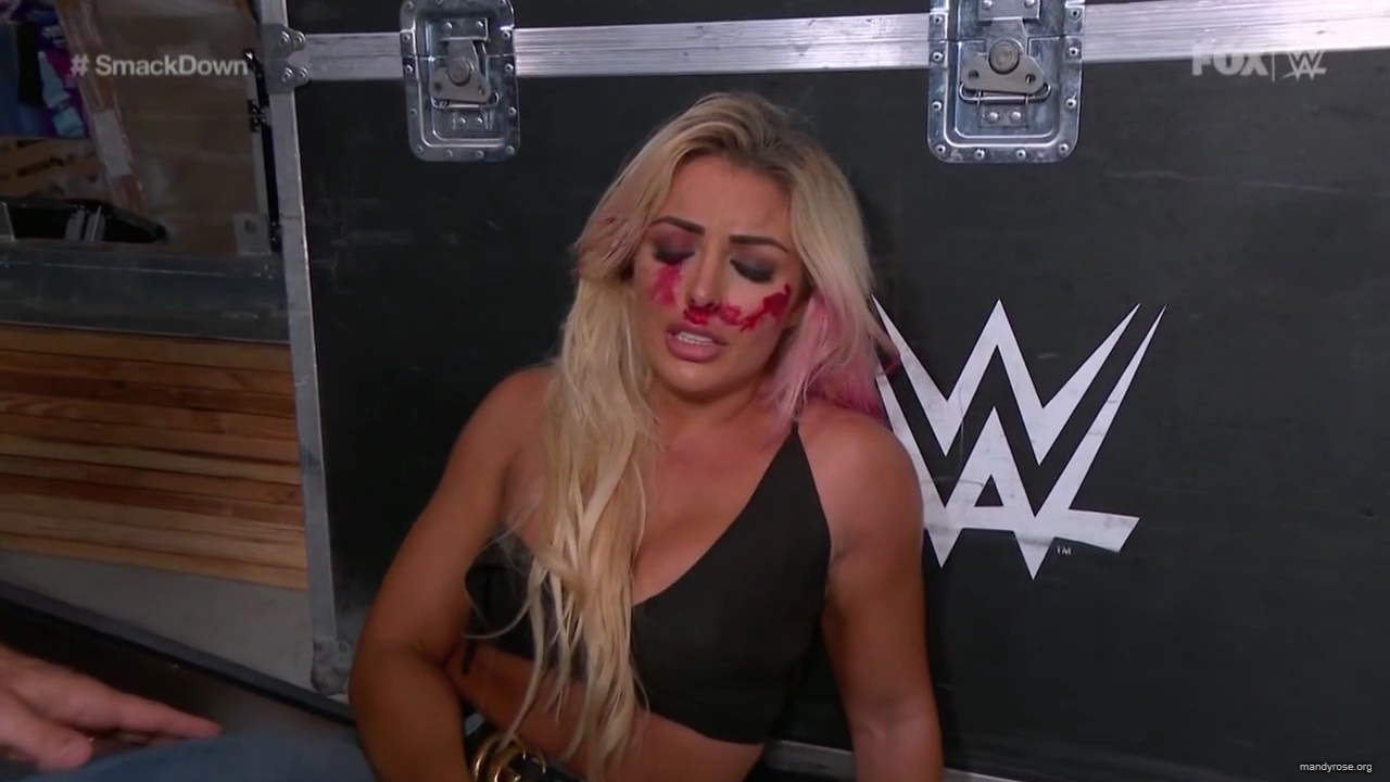 WWE_Friday_Night_SmackDown_2020_07_31_720p_HDTV_x264-NWCHD_mp40274.jpg