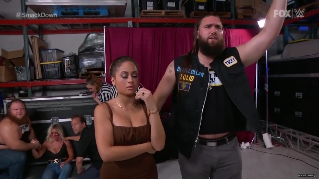 WWE_Friday_Night_SmackDown_2020_07_31_720p_HDTV_x264-NWCHD_mp40346.jpg