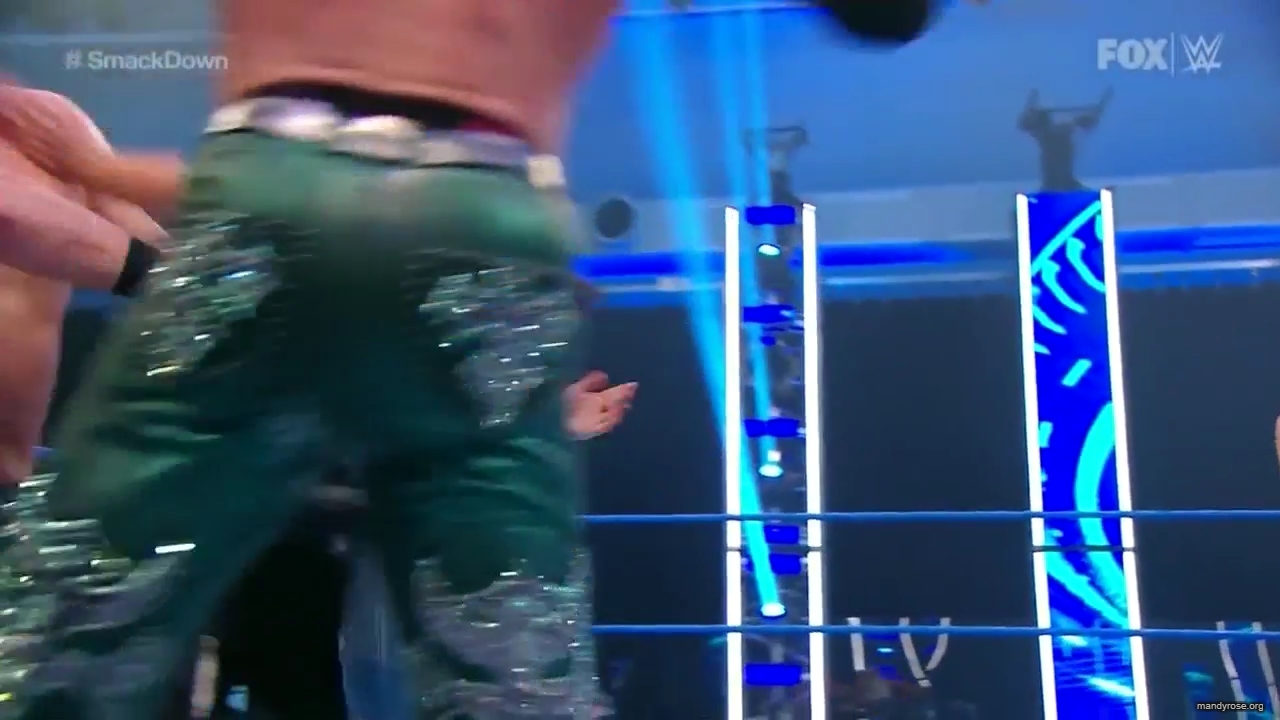 WWE_Friday_Night_SmackDown_2020_08_07_720p_HDTV_x264-NWCHD_mp40079.jpg
