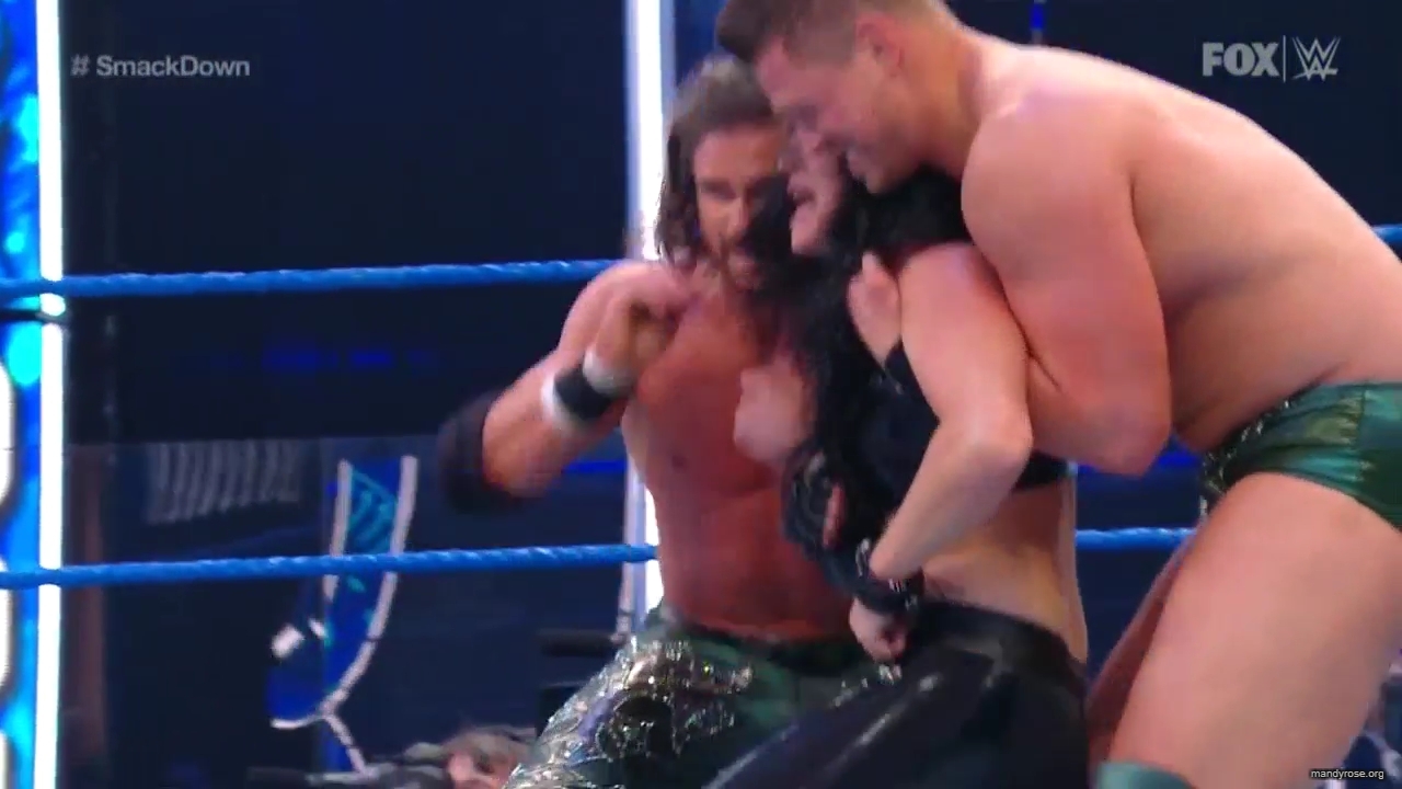 WWE_Friday_Night_SmackDown_2020_08_07_720p_HDTV_x264-NWCHD_mp40090.jpg