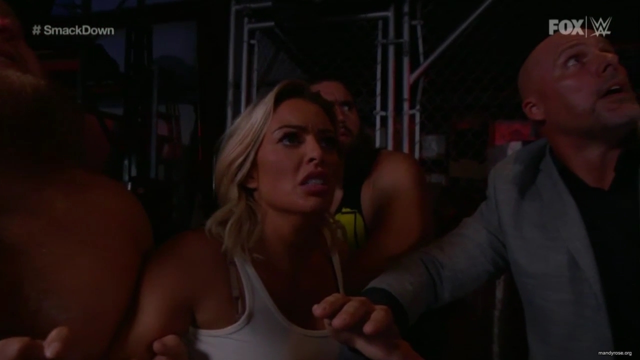 WWE_Friday_Night_SmackDown_2020_08_07_720p_HDTV_x264-NWCHD_mp40123.jpg