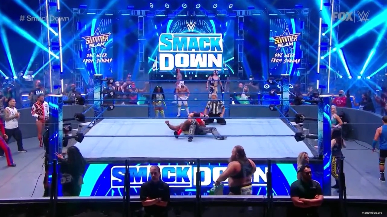 WWE_Friday_Night_SmackDown_2020_08_14_720p_HDTV_x264-NWCHD_mp40179.jpg
