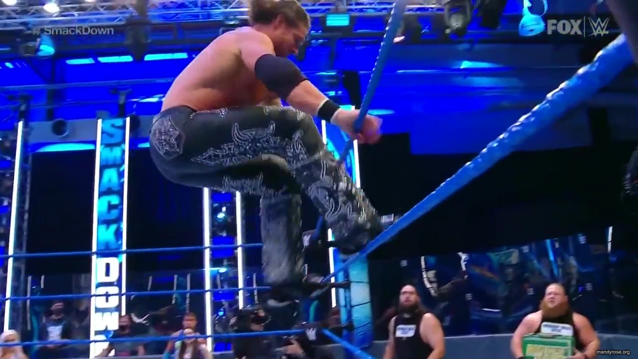 WWE_Friday_Night_SmackDown_2020_08_14_720p_HDTV_x264-NWCHD_mp40266.jpg