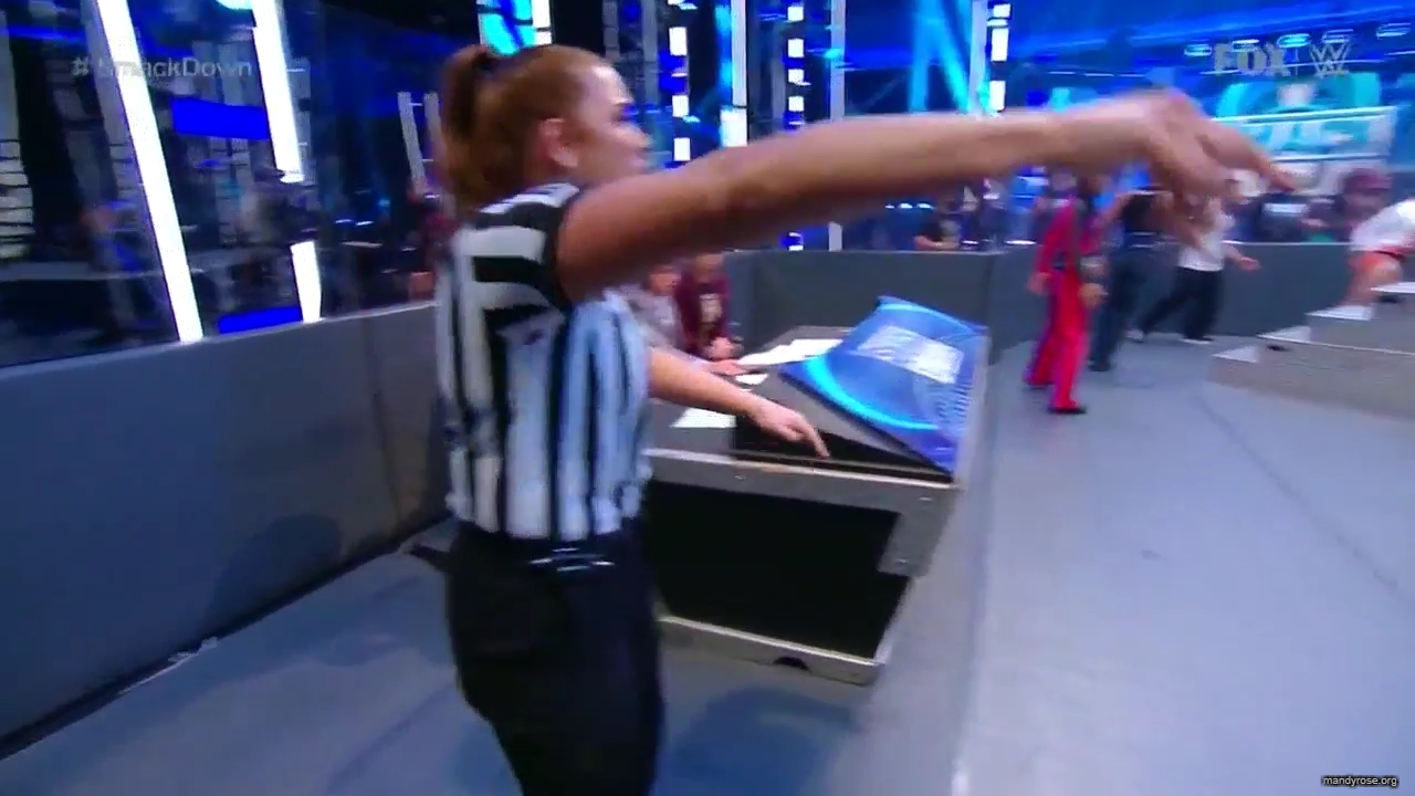 WWE_Friday_Night_SmackDown_2020_08_14_720p_HDTV_x264-NWCHD_mp40284.jpg