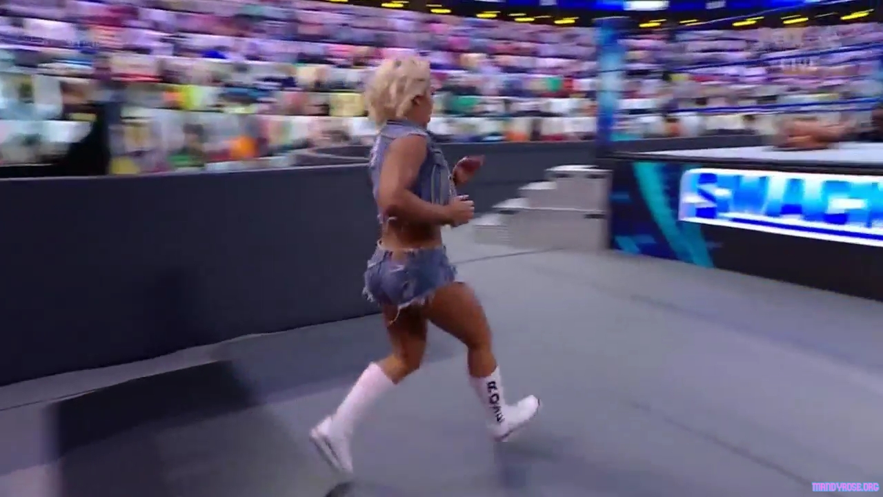 WWE_Friday_Night_SmackDown_2021_04_02_720p_HDTV_x264-NWCHD_mp40024.jpg