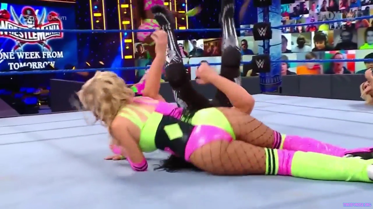 WWE_Friday_Night_SmackDown_2021_04_02_720p_HDTV_x264-NWCHD_mp40068.jpg