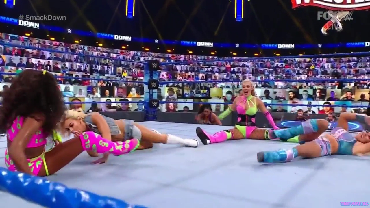 WWE_Friday_Night_SmackDown_2021_04_02_720p_HDTV_x264-NWCHD_mp40081.jpg