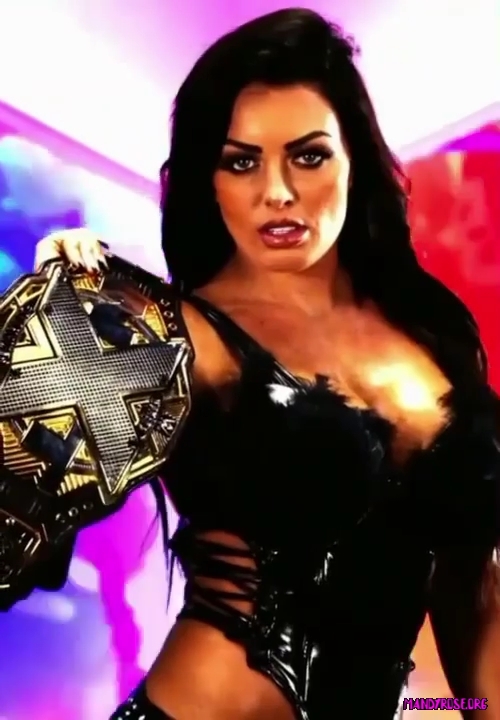 WWE_Friday_Night_SmackDown_2021_12_24_1080p_HDTV_x264-NWCHD_mp40004.jpg