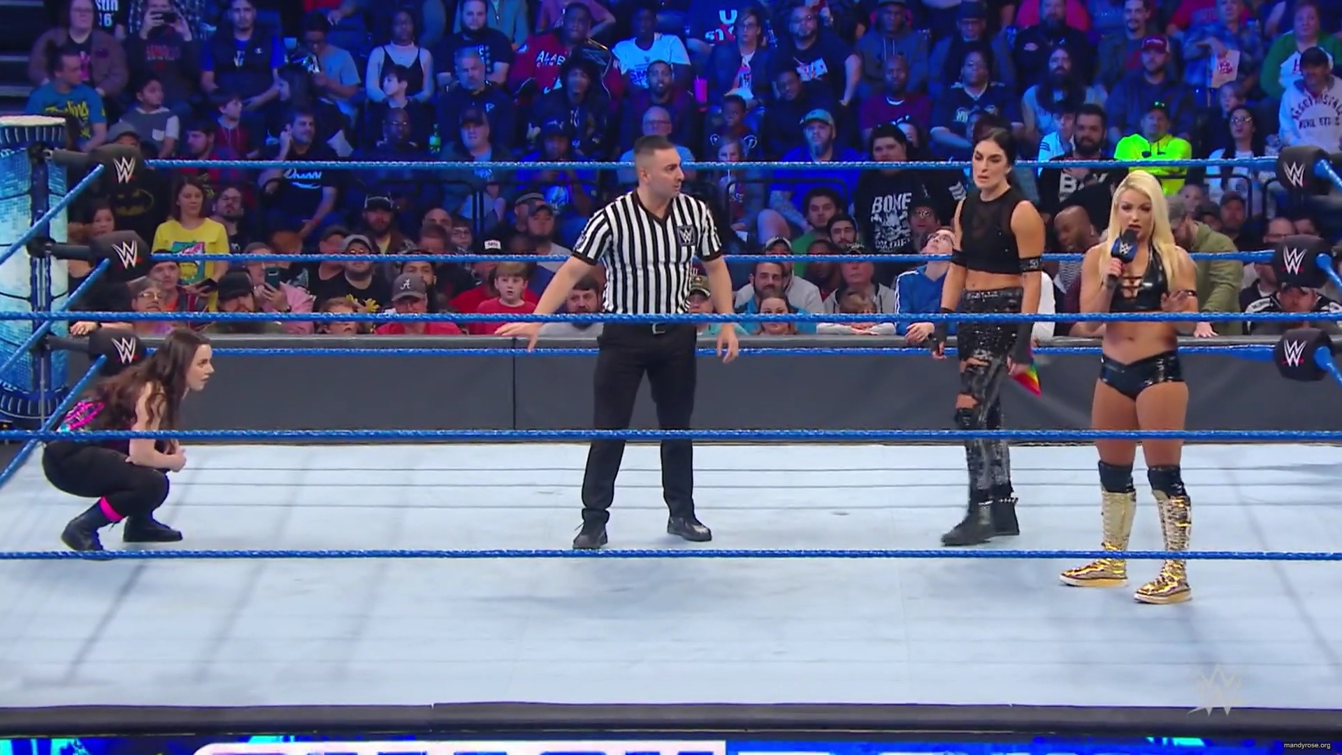WWE_Friday_Night_Smackdown_2019_11_29_1080p_HDTV_x264-ACES_mkv0094.jpg