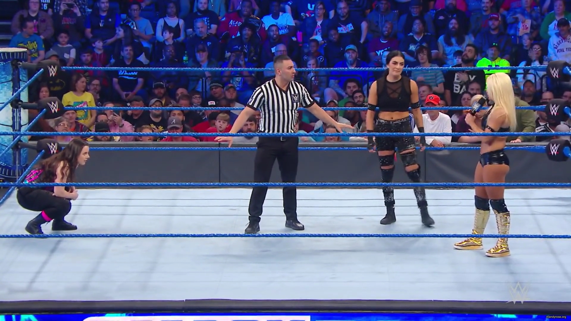 WWE_Friday_Night_Smackdown_2019_11_29_1080p_HDTV_x264-ACES_mkv0096.jpg