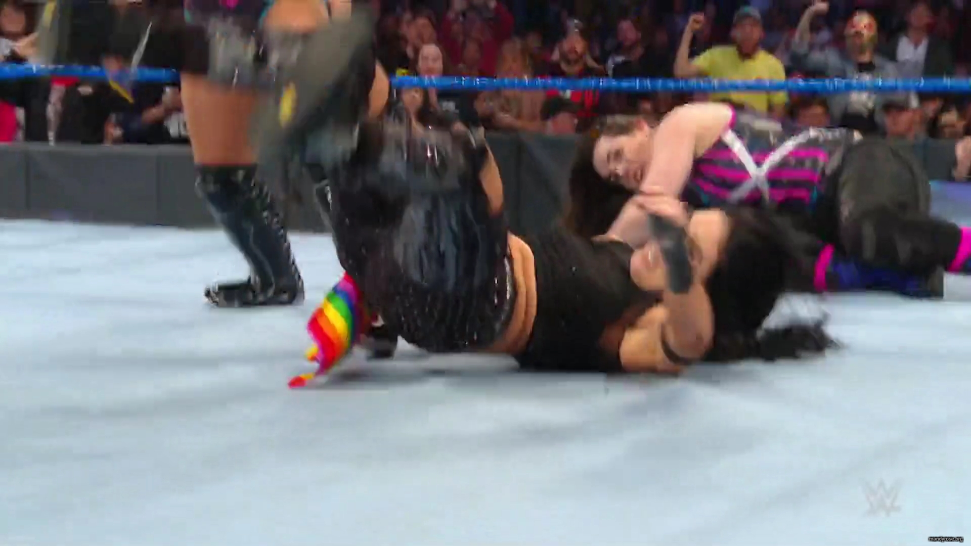 WWE_Friday_Night_Smackdown_2019_11_29_1080p_HDTV_x264-ACES_mkv0225.jpg