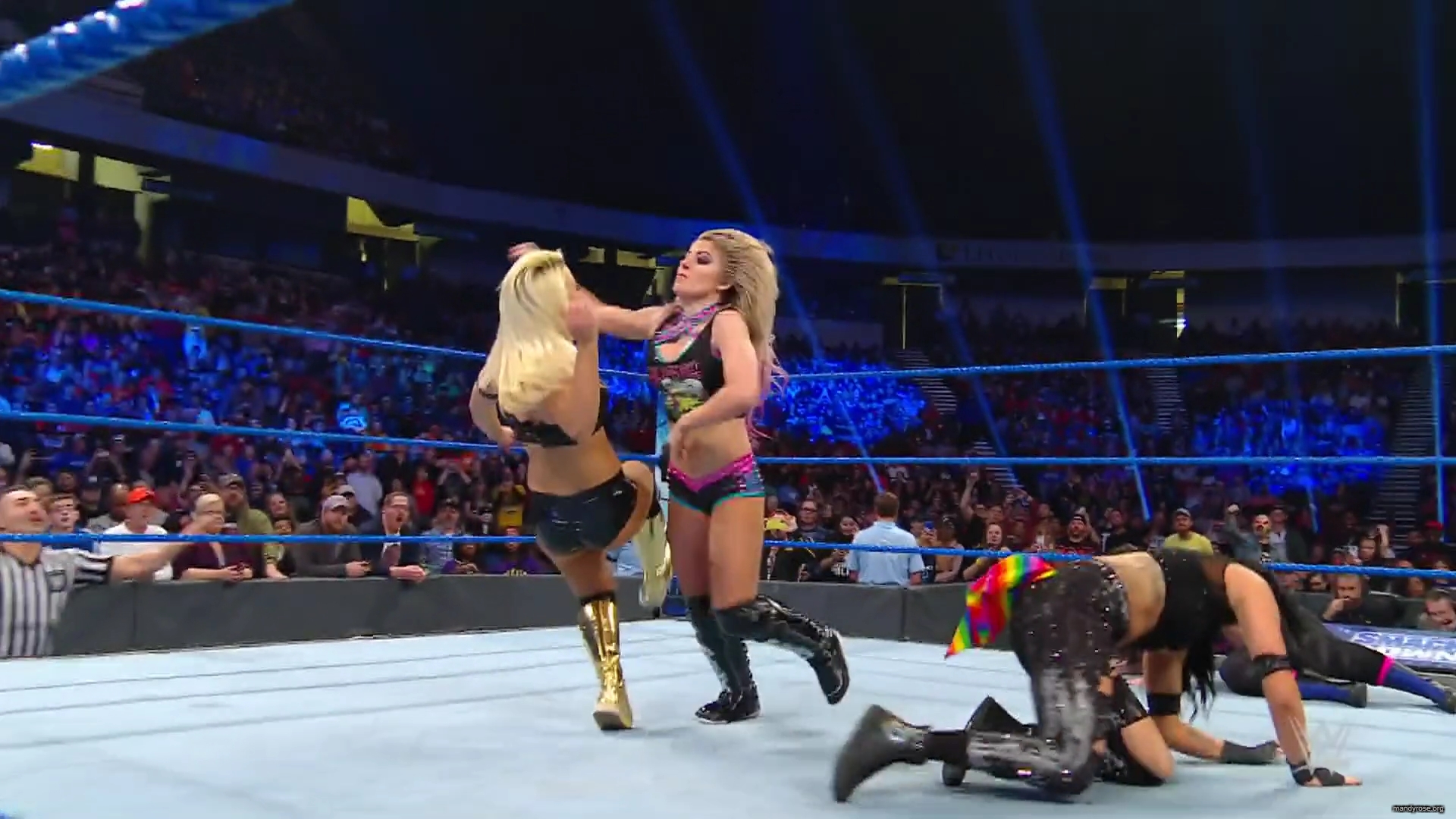 WWE_Friday_Night_Smackdown_2019_11_29_1080p_HDTV_x264-ACES_mkv0226.jpg