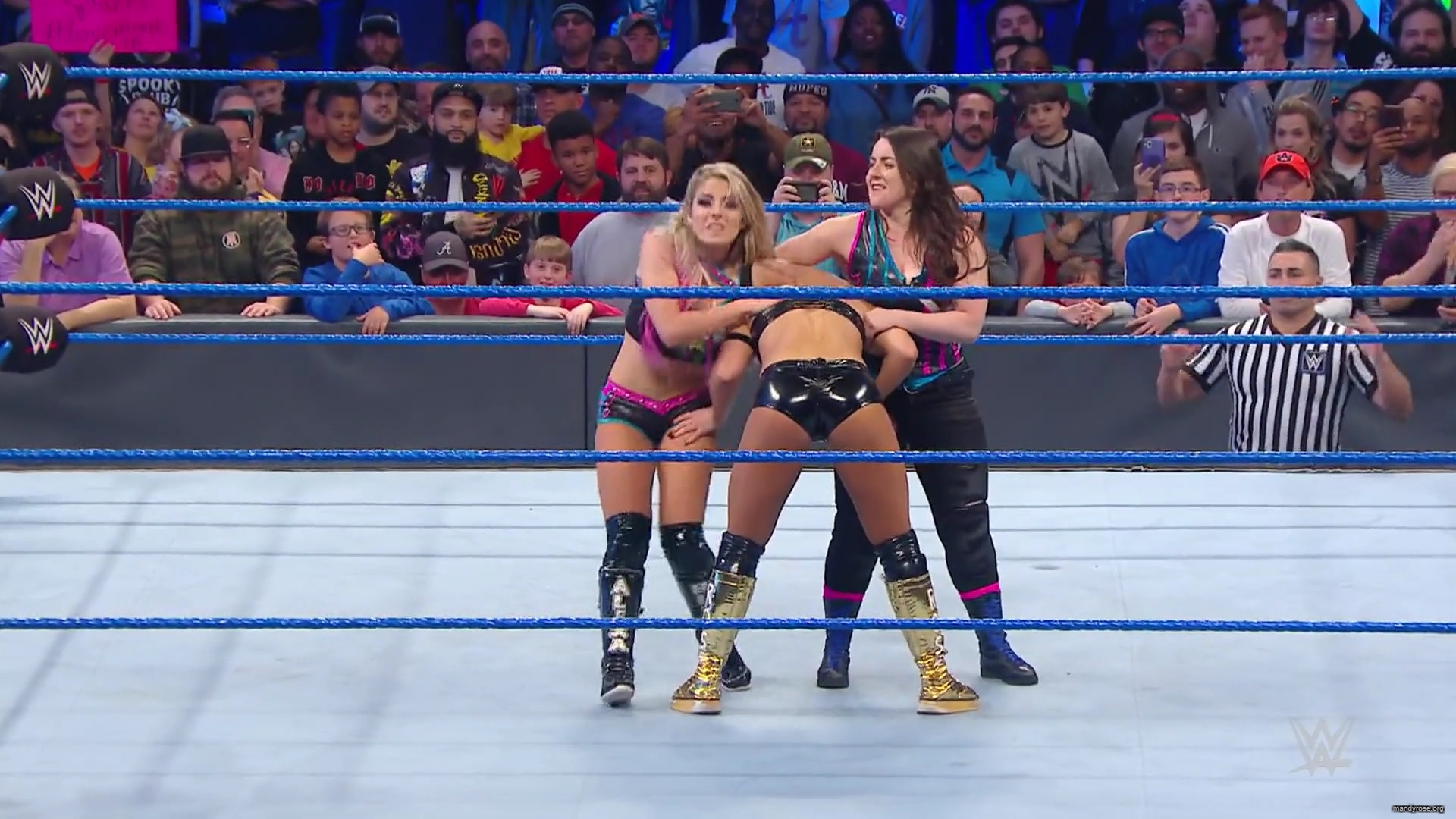 WWE_Friday_Night_Smackdown_2019_11_29_1080p_HDTV_x264-ACES_mkv0261.jpg