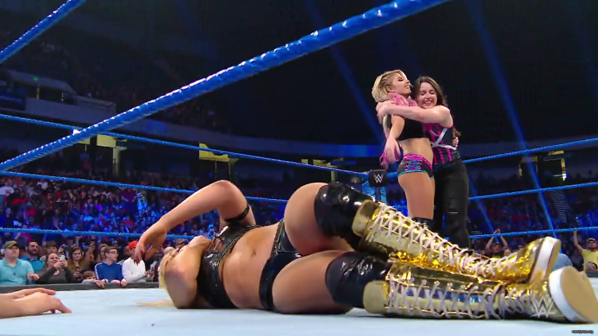 WWE_Friday_Night_Smackdown_2019_11_29_1080p_HDTV_x264-ACES_mkv0281.jpg