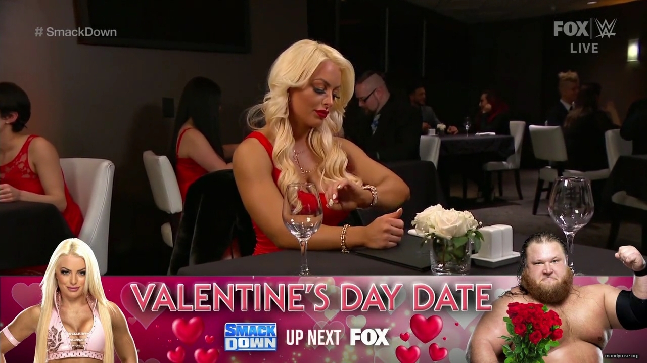 WWE_Friday_Night_Smackdown_2020_02_14_720p_HDTV_x264-KYR_mkv0058.jpg