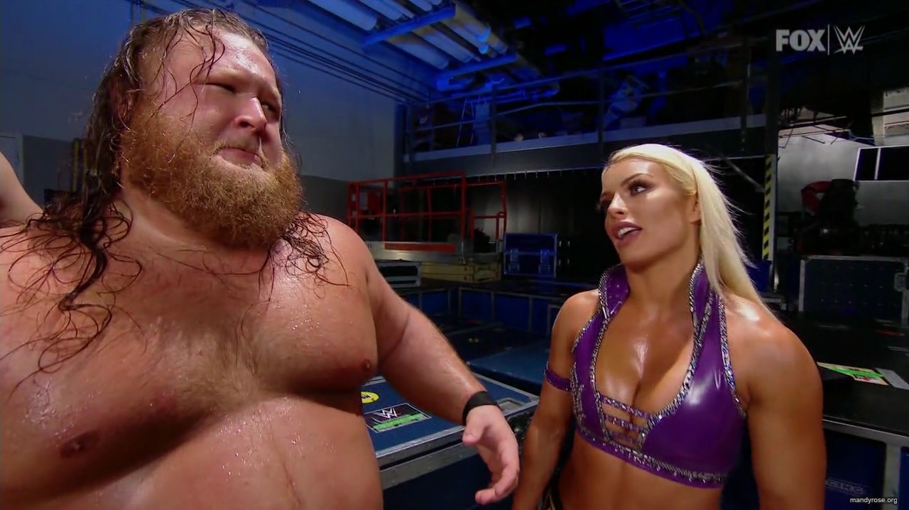 WWE_Friday_Night_Smackdown_2020_02_14_720p_HDTV_x264-KYR_mkv0136.jpg