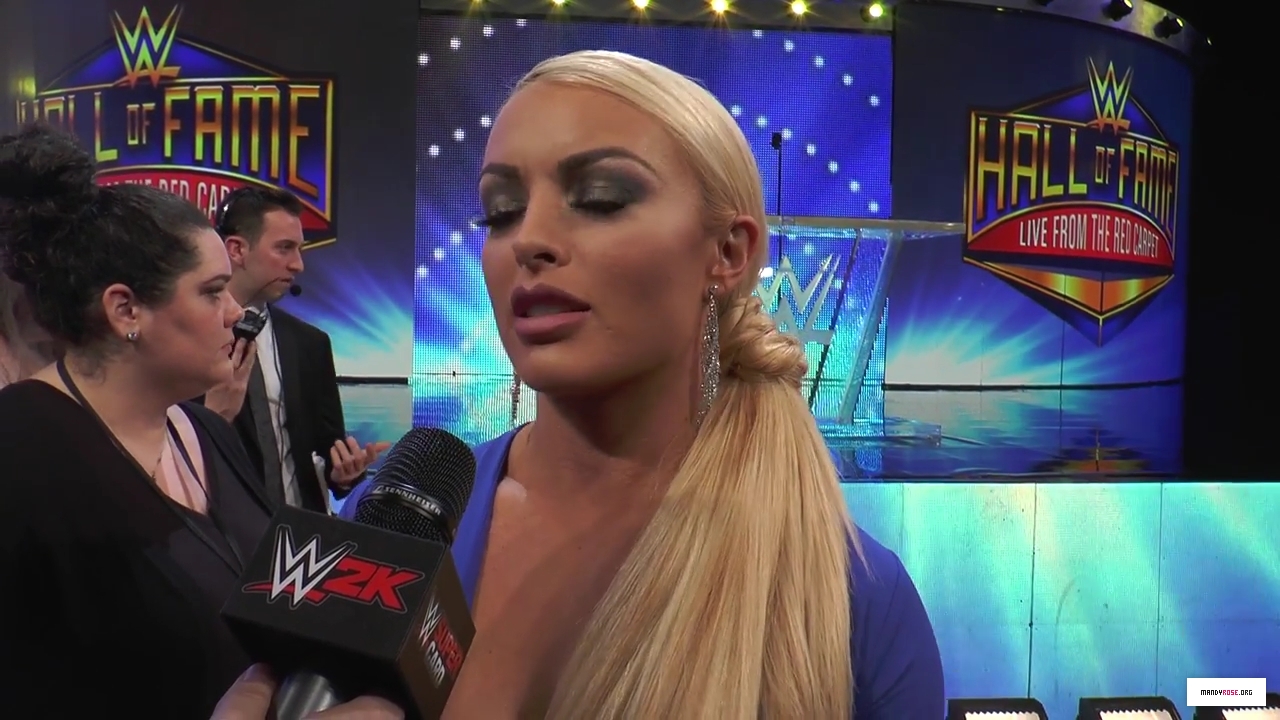 WWE_Hall_of_Fame_Seth_Rollins__Mandy_Rose_mp40035.jpg