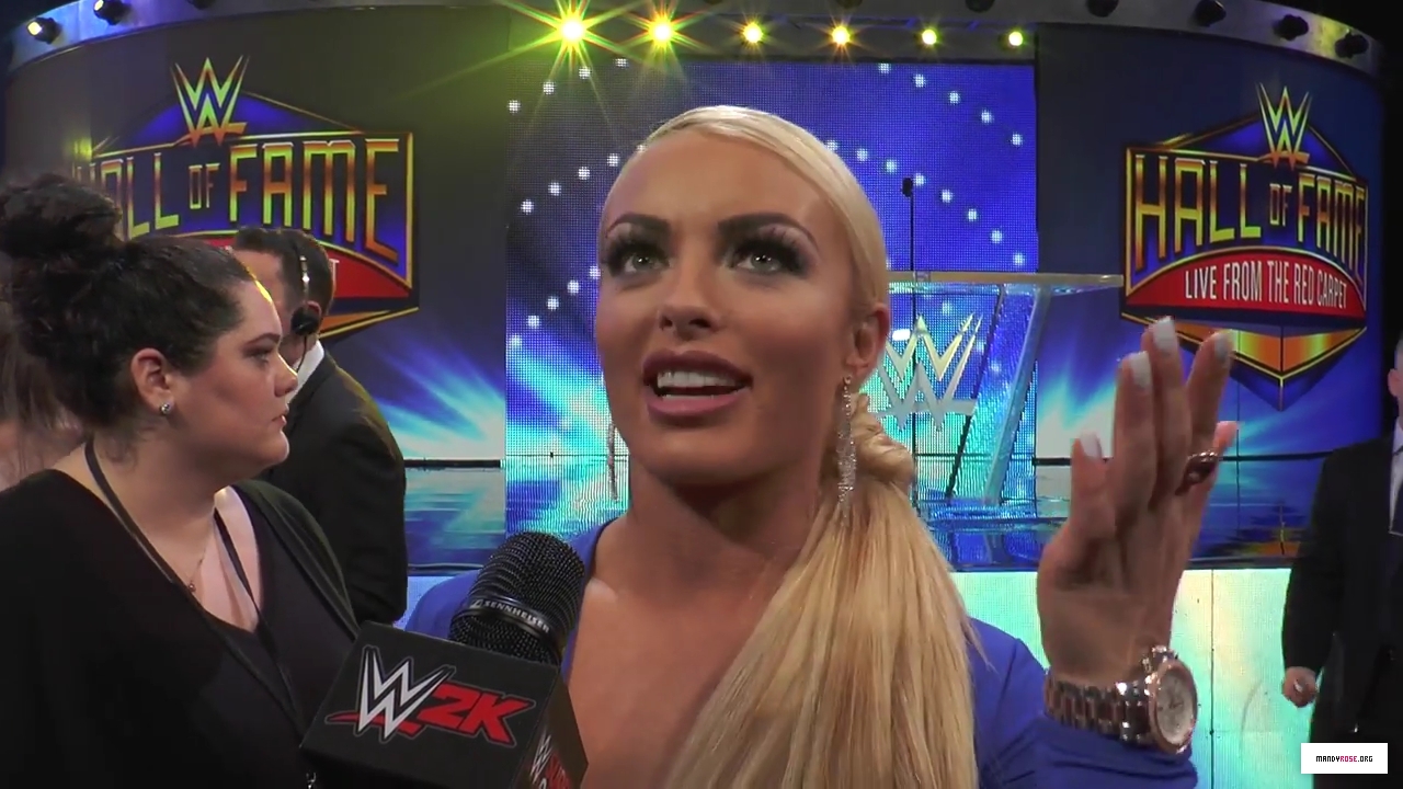 WWE_Hall_of_Fame_Seth_Rollins__Mandy_Rose_mp40043.jpg