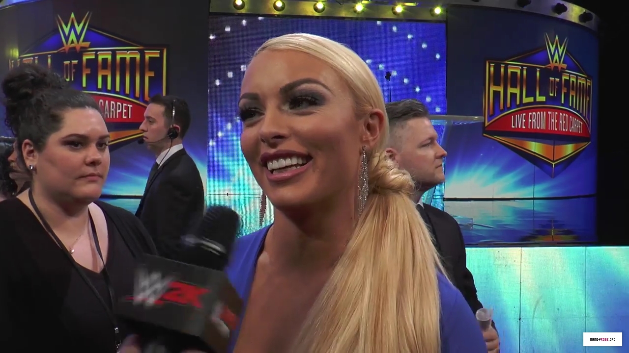 WWE_Hall_of_Fame_Seth_Rollins__Mandy_Rose_mp40055.jpg