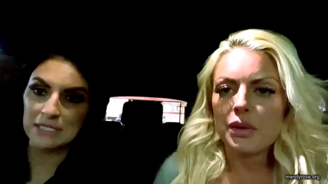 WWE_Indianapolis21_Mandy_Rose_Sonya_Deville_mp40029.jpg