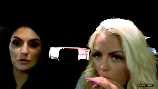 WWE_Indianapolis21_Mandy_Rose_Sonya_Deville_mp40125.jpg