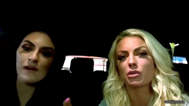 WWE_Indianapolis21_Mandy_Rose_Sonya_Deville_mp40135.jpg