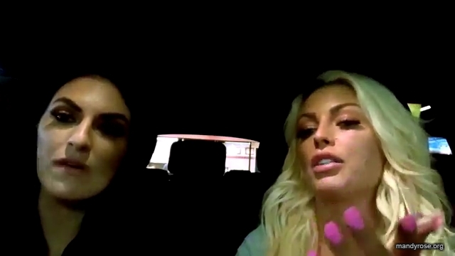 WWE_Indianapolis21_Mandy_Rose_Sonya_Deville_mp40139.jpg