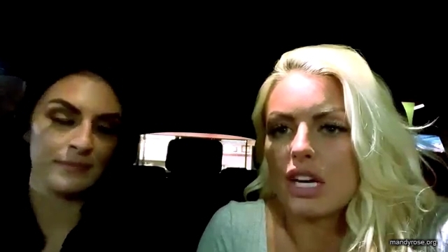 WWE_Indianapolis21_Mandy_Rose_Sonya_Deville_mp40208.jpg