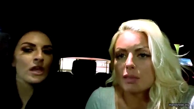 WWE_Indianapolis21_Mandy_Rose_Sonya_Deville_mp40209.jpg