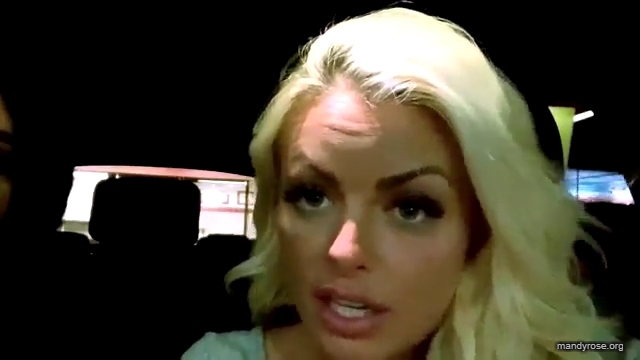 WWE_Indianapolis21_Mandy_Rose_Sonya_Deville_mp40283.jpg
