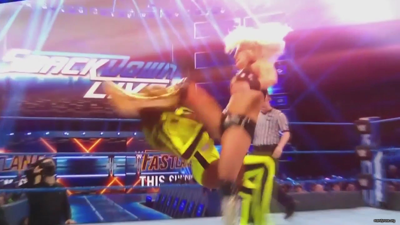 WWE_Monday_Night_Raw_2020_09_21_720p_HDTV_x264-NWCHD_mp40050.jpg