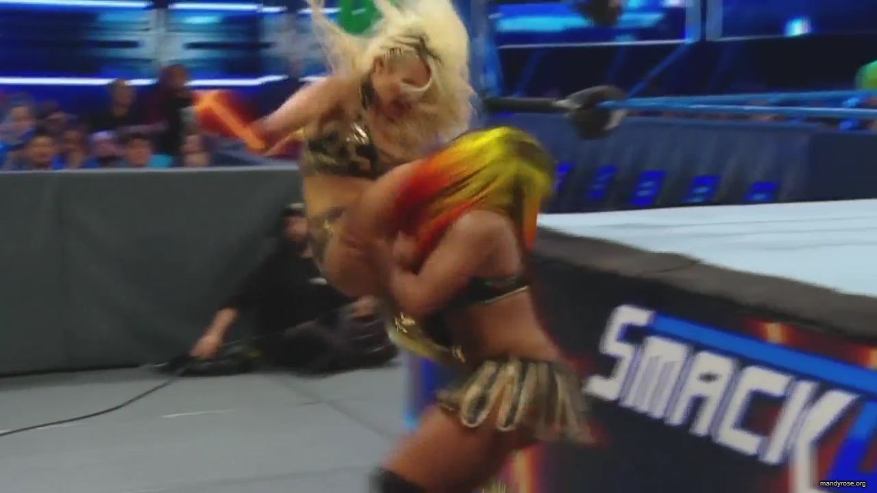 WWE_Monday_Night_Raw_2020_09_21_720p_HDTV_x264-NWCHD_mp40060.jpg