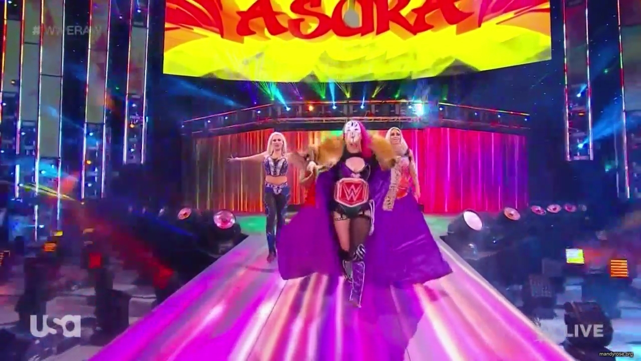 WWE_Monday_Night_Raw_2020_10_05_720p_HDTV_x264-NWCHD_mp40061.jpg