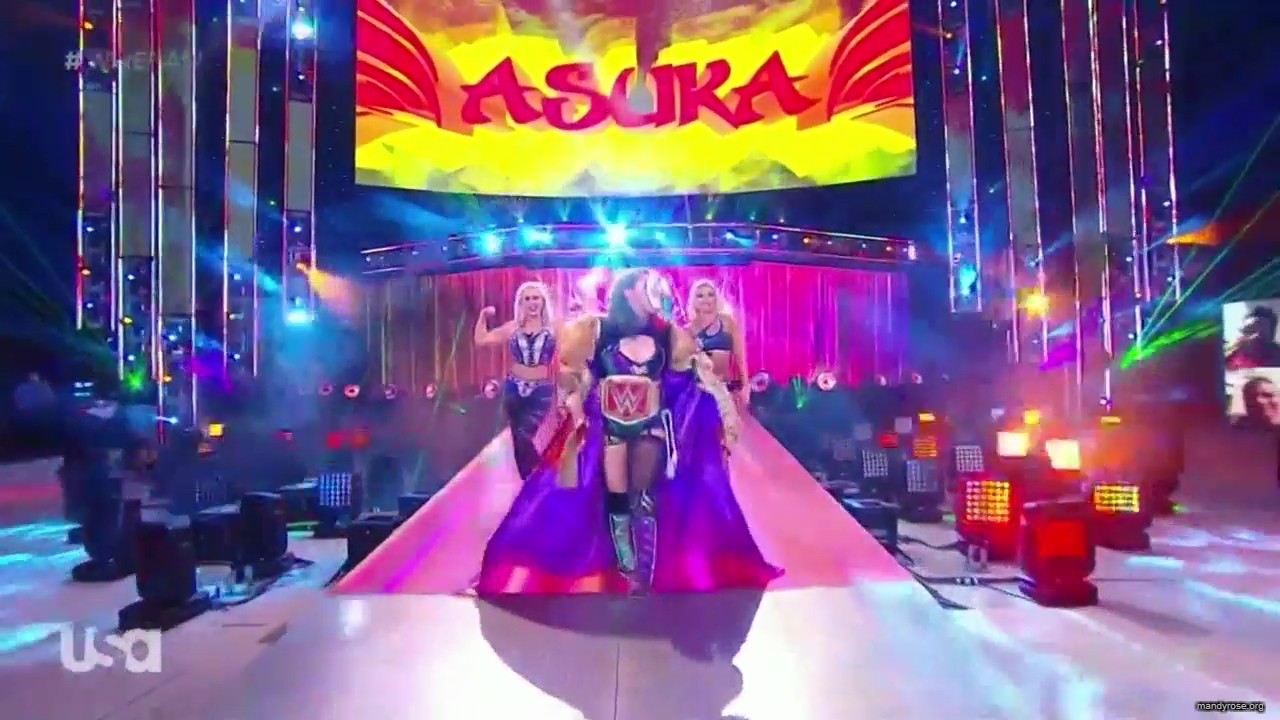 WWE_Monday_Night_Raw_2020_10_05_720p_HDTV_x264-NWCHD_mp40065.jpg