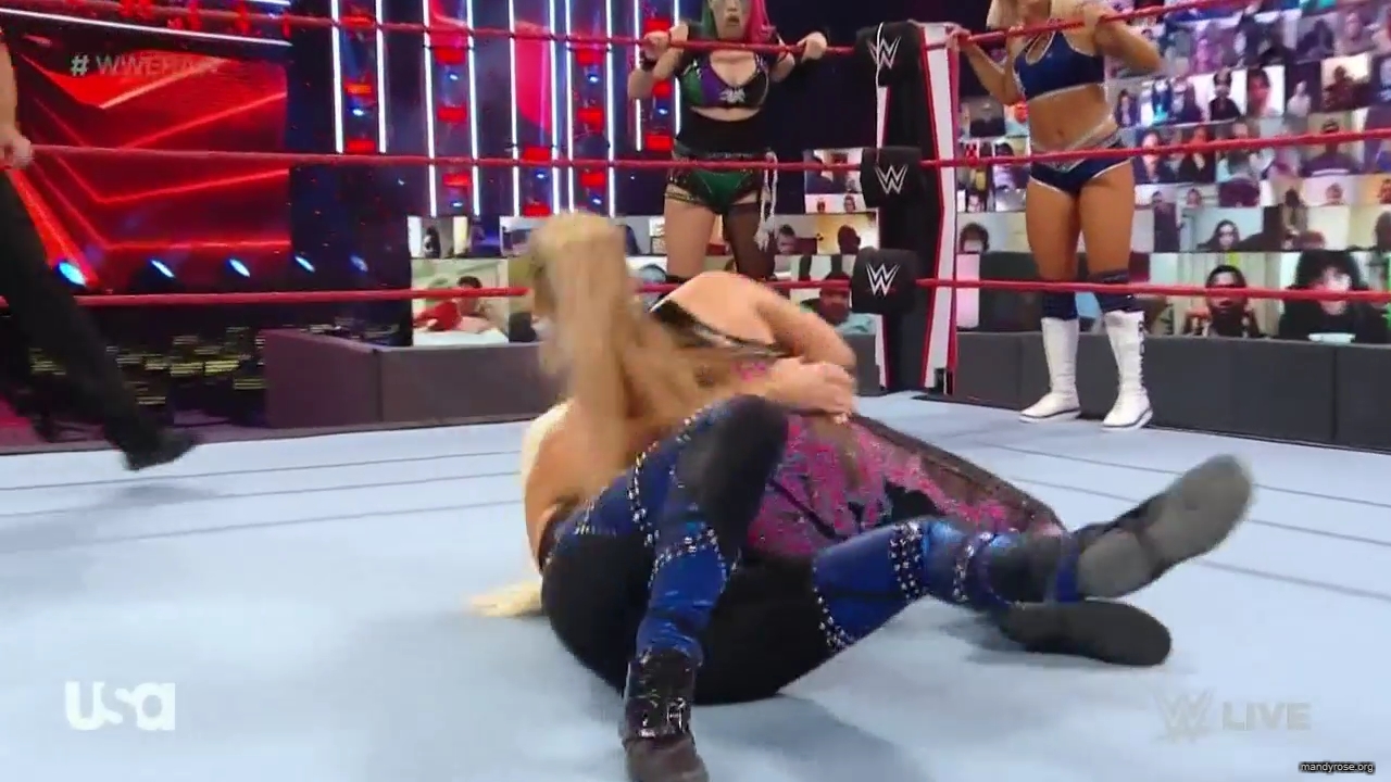 WWE_Monday_Night_Raw_2020_10_05_720p_HDTV_x264-NWCHD_mp40125.jpg