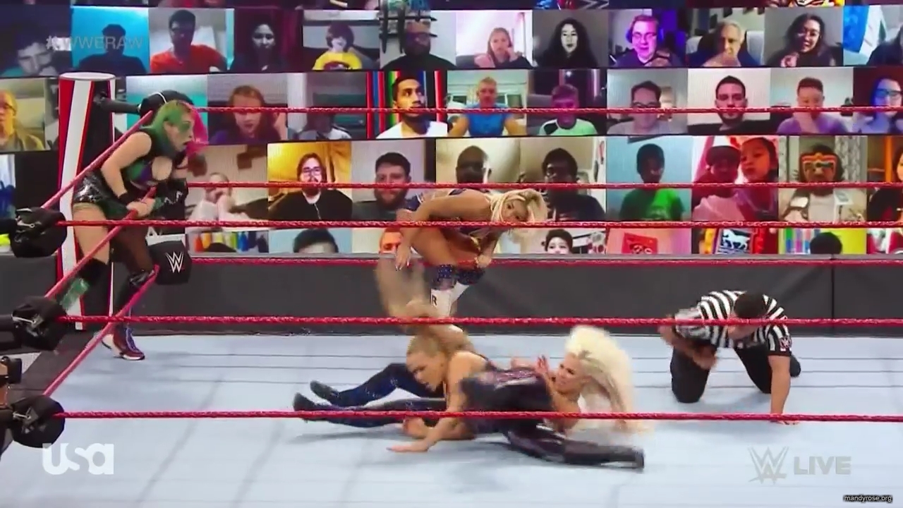 WWE_Monday_Night_Raw_2020_10_05_720p_HDTV_x264-NWCHD_mp40146.jpg
