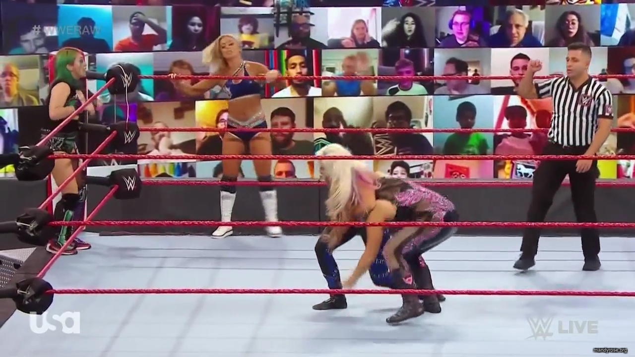 WWE_Monday_Night_Raw_2020_10_05_720p_HDTV_x264-NWCHD_mp40148.jpg