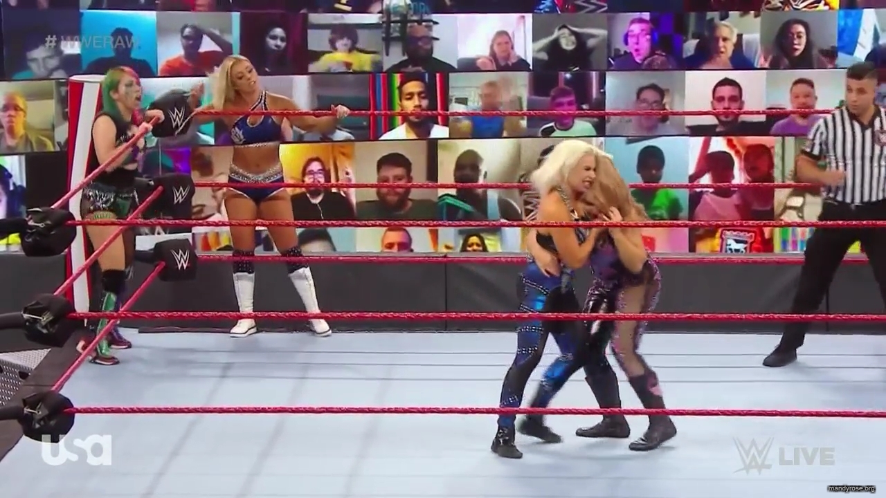 WWE_Monday_Night_Raw_2020_10_05_720p_HDTV_x264-NWCHD_mp40149.jpg