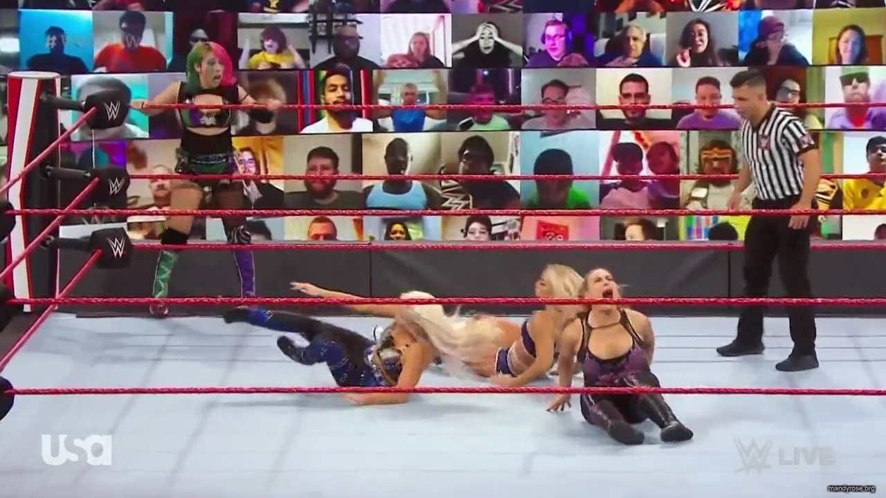 WWE_Monday_Night_Raw_2020_10_05_720p_HDTV_x264-NWCHD_mp40190.jpg