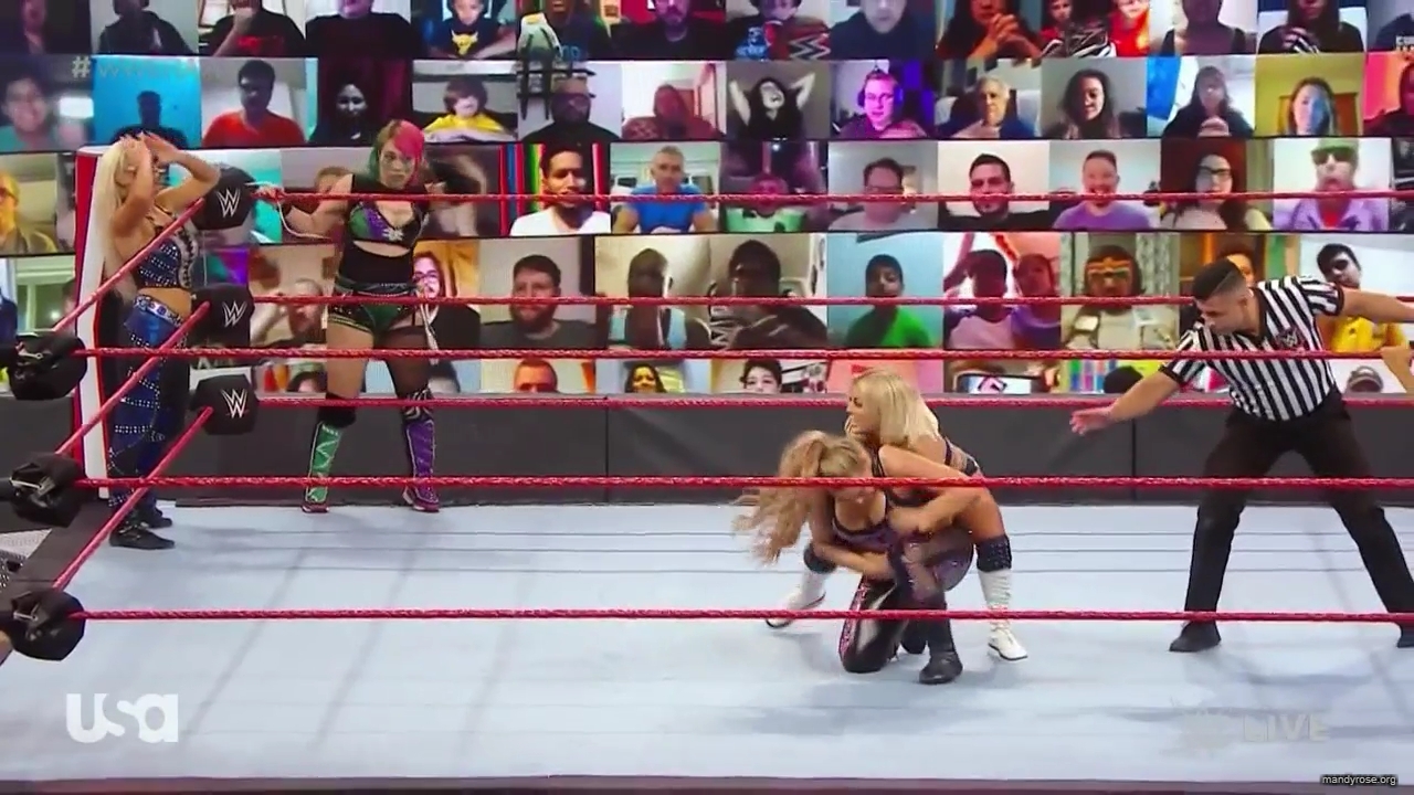 WWE_Monday_Night_Raw_2020_10_05_720p_HDTV_x264-NWCHD_mp40199.jpg